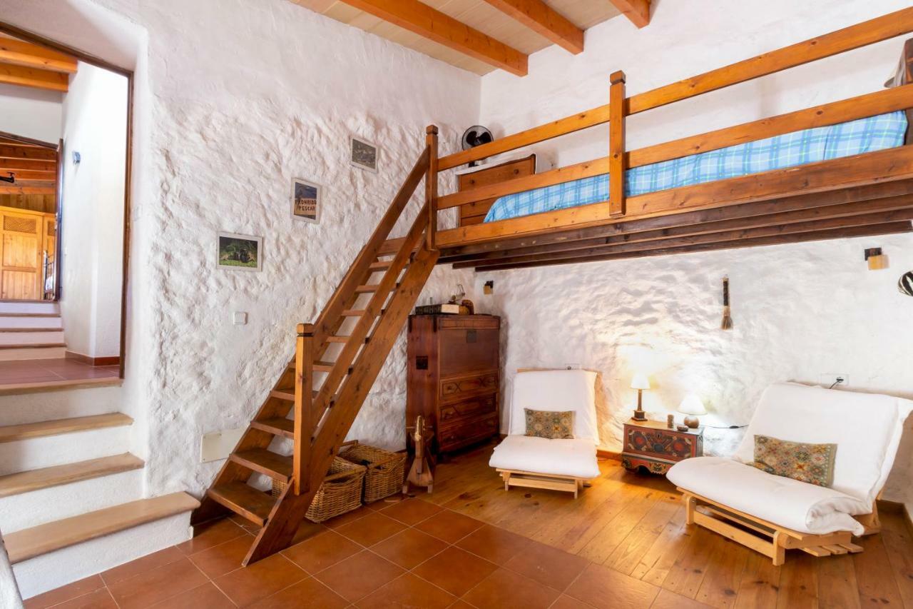 Es Serval :) Relax And Sports Alcudia  Bagian luar foto